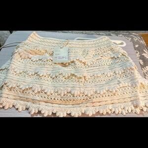 SK 28 NWT Raga Anthropologie Eggshell Layered Lace Mini Skirt S